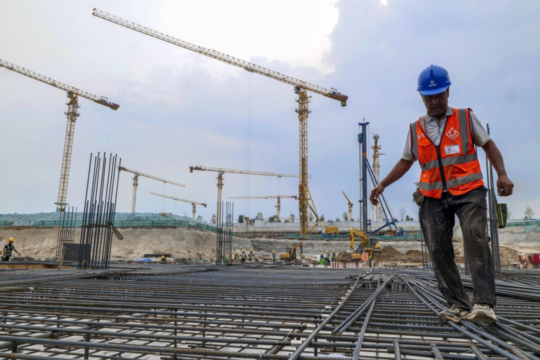 图说雄安雄安体育中心项目建设有序进行