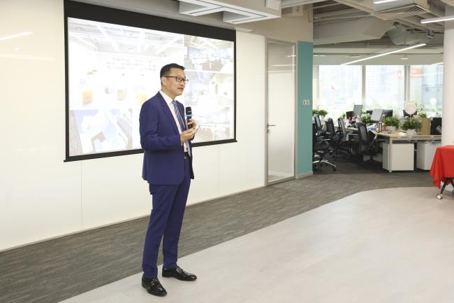 　　图:翰德大中华区首席执行官于志伟先生发言