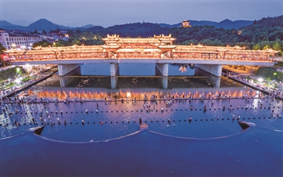 宁海网红桥下尽显夏日清凉