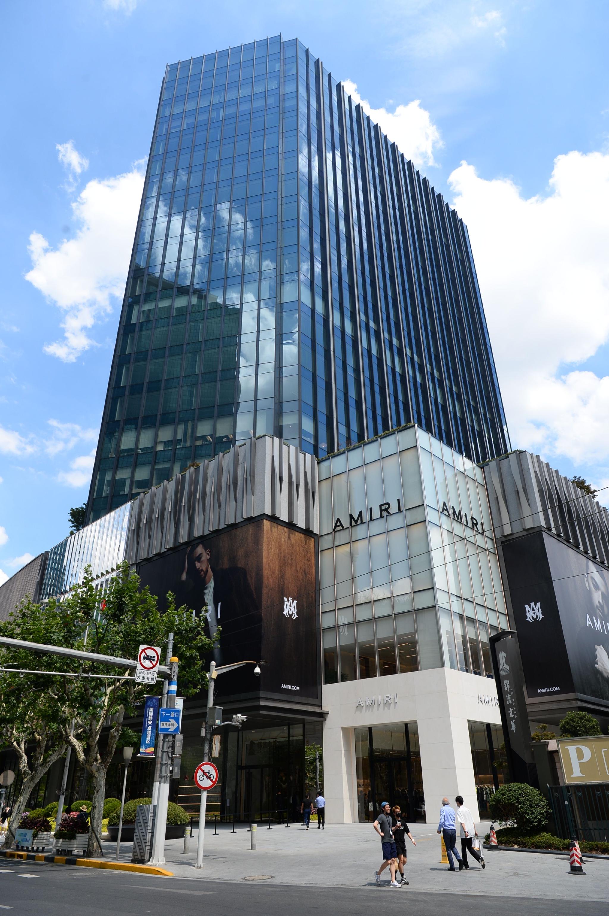 视频丨南京西路商圈又迎首店:意大利奢侈品集团otb旗下4大品牌新店