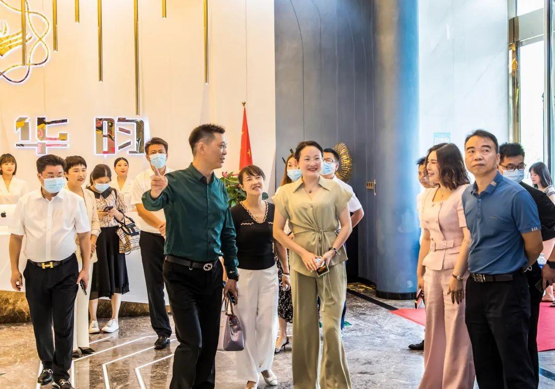 陈清,临桂区委办副主任田昀,临桂区文化广电体育和旅游局局长黄开胜