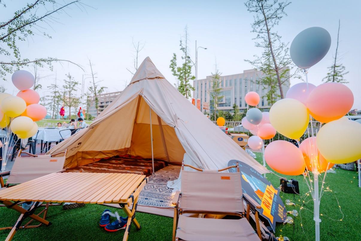 徐州美的广场露营活动现场