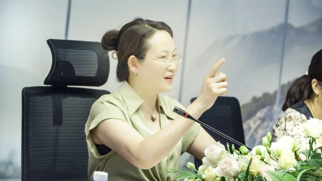 临桂区委副书记谢静发言