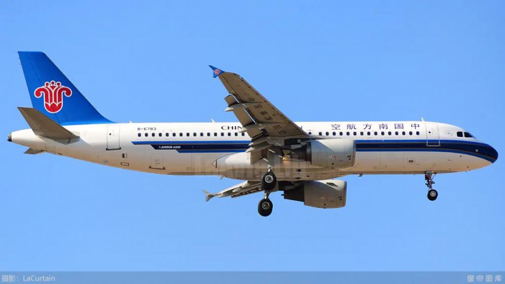 图:南航大量 a320 面临退役摄:拉上窗帘
