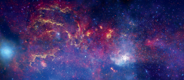 大型天文台独特视角下的银河系，2009年。（《宇宙之形：太空艺术博物馆》内页插图）