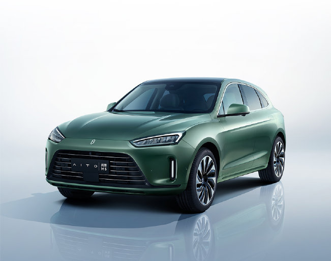 魏牌CEO问界M5已提车 曾炮轰华为余承东并称增程式混动技术落后