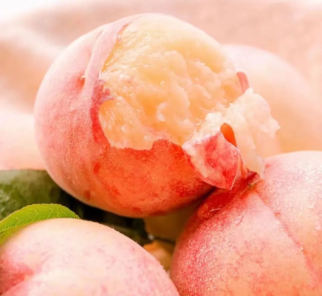67正宗阳山水蜜桃终于上市入口化汁一年仅卖半个月