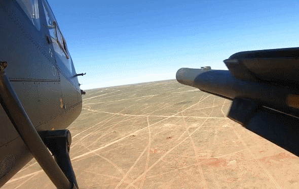 图片说明：新型导弹发射过程（视频0.1倍速截图） 中部号角图