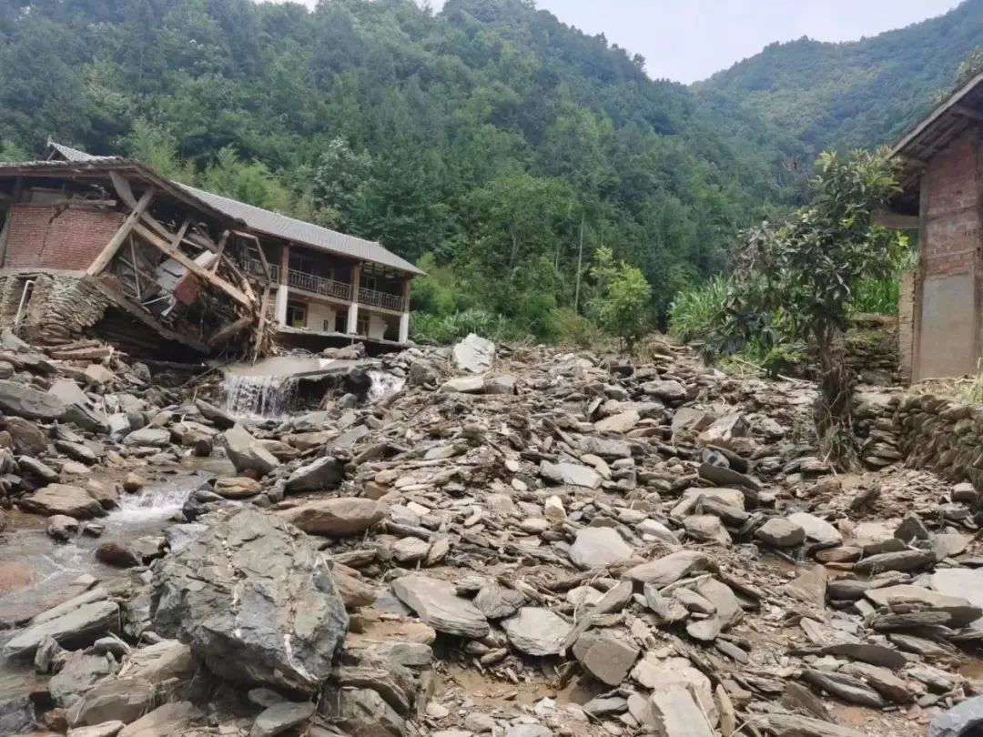 广元青川发生泥石流灾害 群众提前转移成功避险|泥石流_新浪财经_新浪