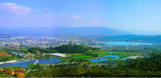 走進縣城看發展丨雲南彌勒飛越山水福地俯瞰城市田園