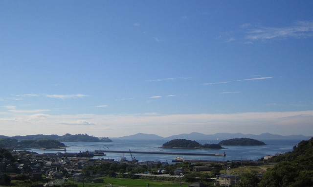 　　「长路」酒厂美景