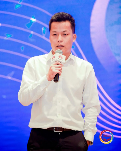 　　华为山东政企业务副总经理 汪翔 开场致辞