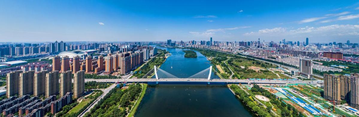 航拍沈阳浑河两岸.(摄影 孙福星)