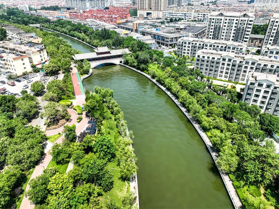 航拍京杭大运河(聊城段),赴一场环城绕水的美丽之约|聊城市_新浪财经