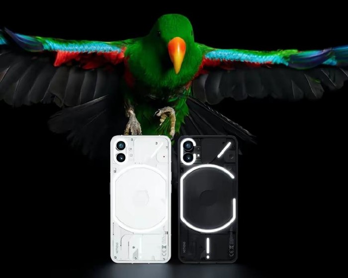 (Nothingphone(1))