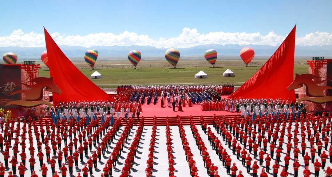 新疆伊犁天马国际旅游节在昭苏开幕|新疆_新浪财经_新浪网