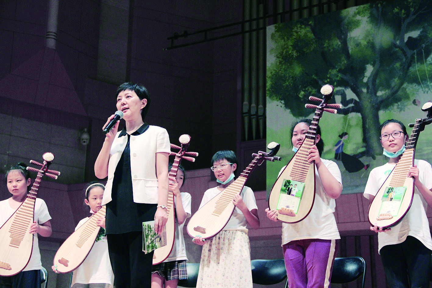 “打开艺术之门”琵琶夏令营闭营