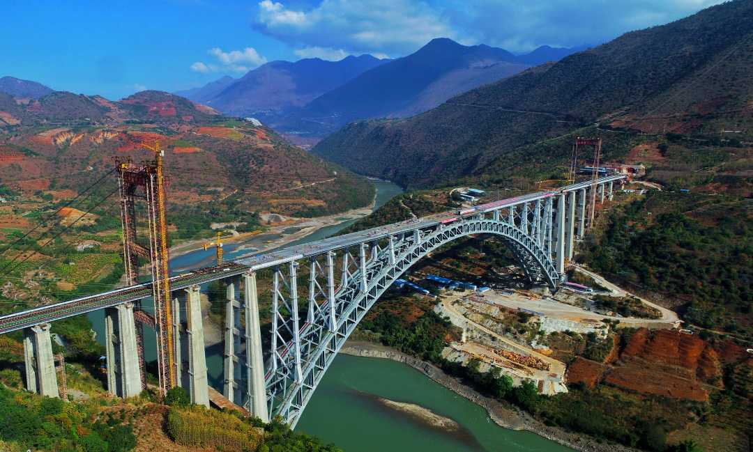 中缅国际铁路大理至保山段7月22号开通运营
