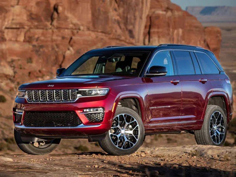 大切諾基 Summit Reserve 美國版，圖片來自汽車之家