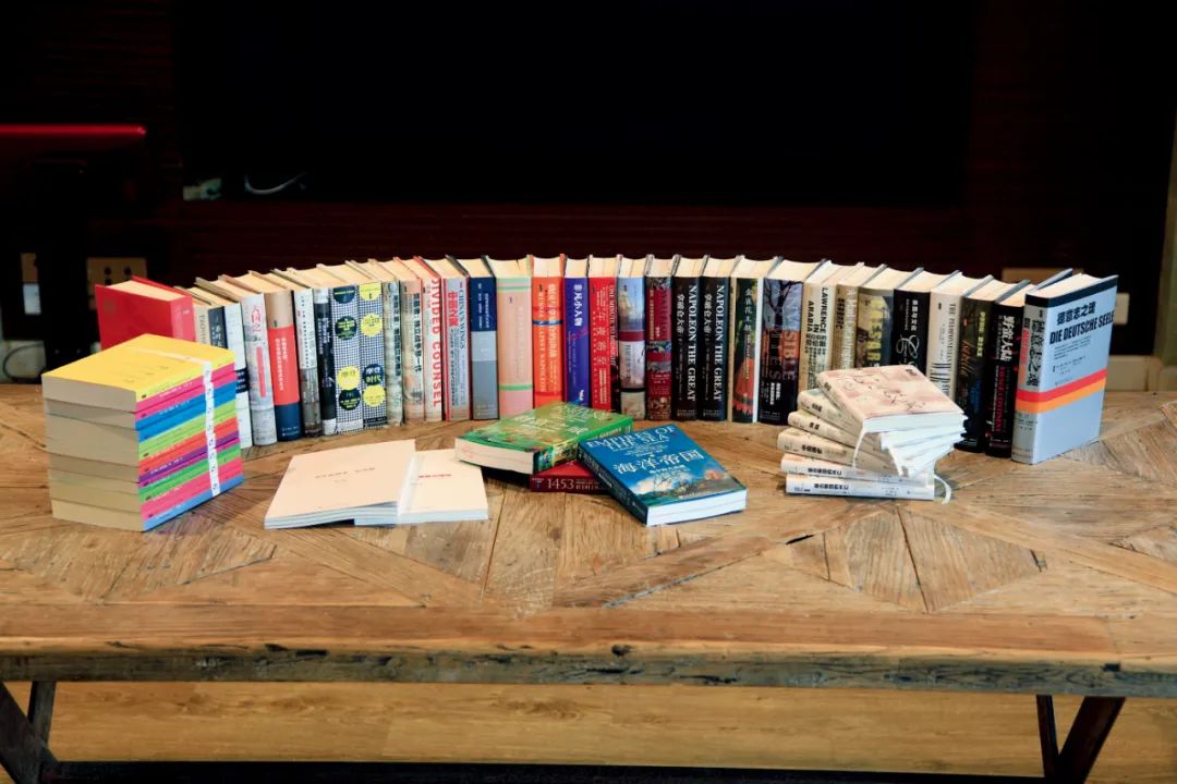 甲骨文書系部分圖書。