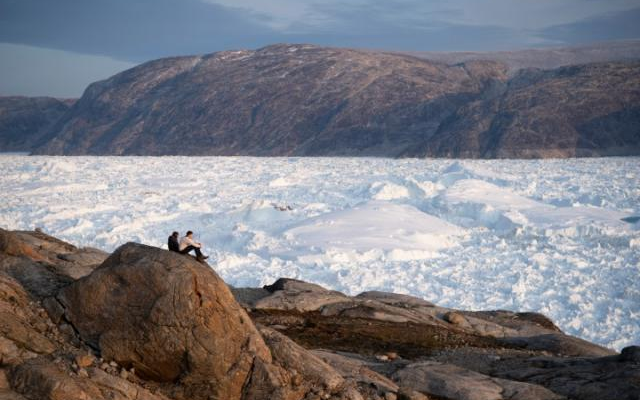 ▲资料图：格陵兰岛的冰川。图/新华社