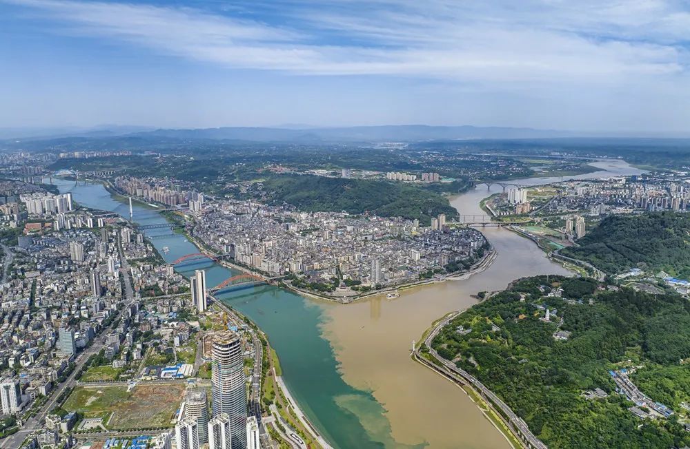 宜宾三江口 图片来源:宜宾市提供(曾朗 摄)