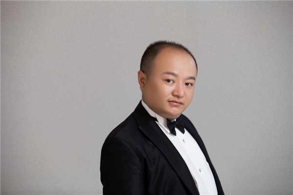 为追求极致演播效果喜马拉雅主播丸子将新房主卧改造成录音棚