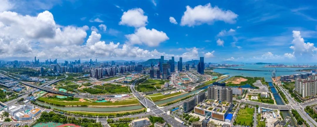 (刘丽/摄)广东省深圳市大鹏新区,南澳枫木浪水库山海相连.