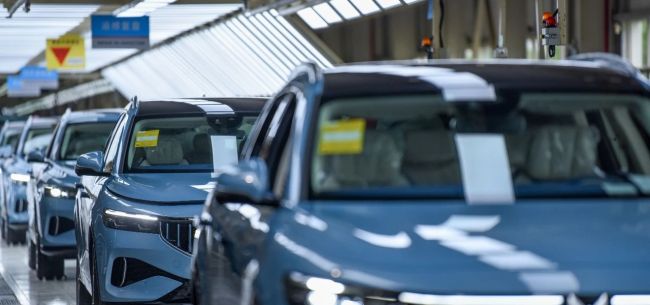 岚图月均净亏损上亿、负债率88%，挂牌增资能否“卖个好价钱”？