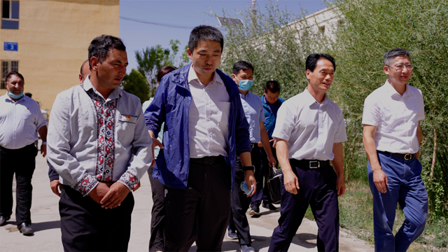 财政部新疆监管局倾听代表心声回应代表关切