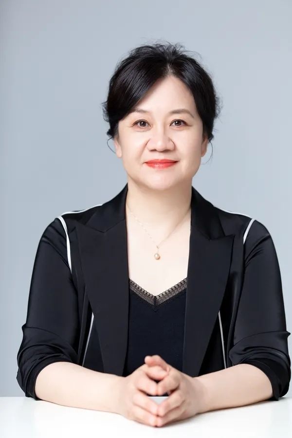 可享受正科级或副科级工资待遇2引进人才落户,人才及其配偶未婚子女