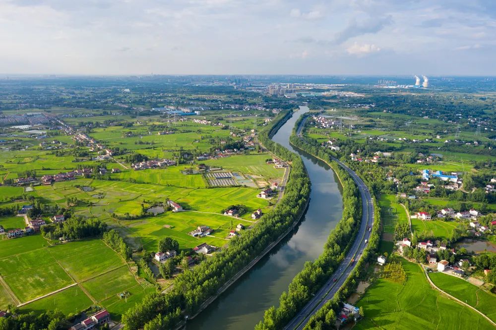 供水中的淠河总干渠