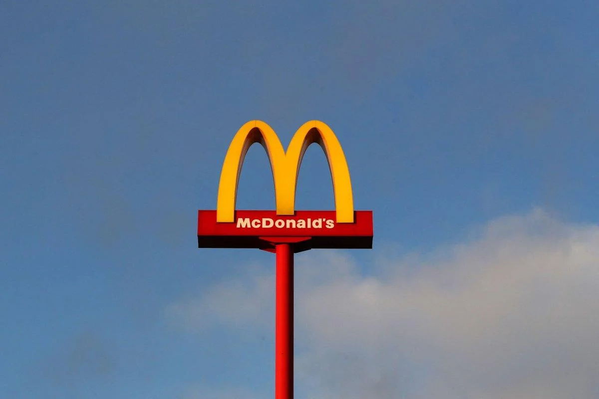 麦当劳标志，图自外媒