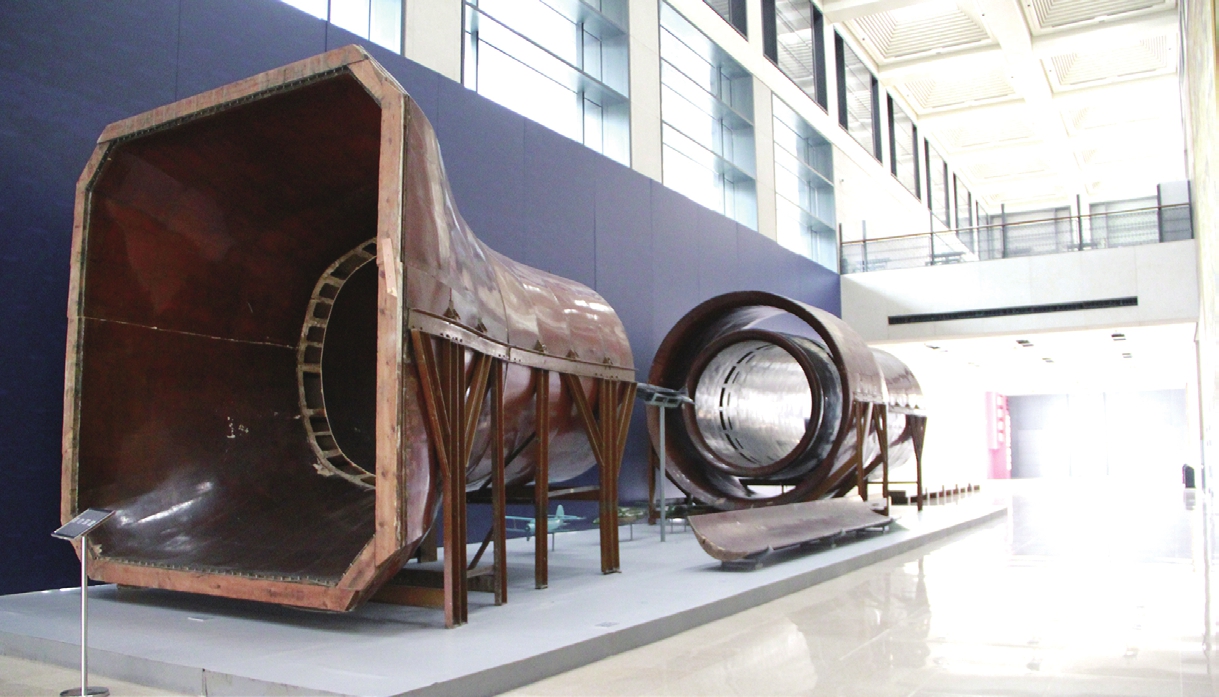 姜坤英风洞是进行空气动力试验最常用,最有效的工具之一,也是大气层内