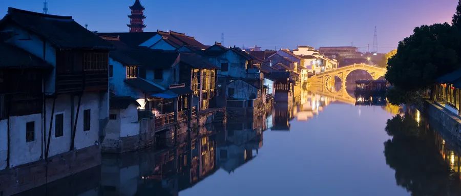 昆山千灯古镇夜景,图源:摄图网