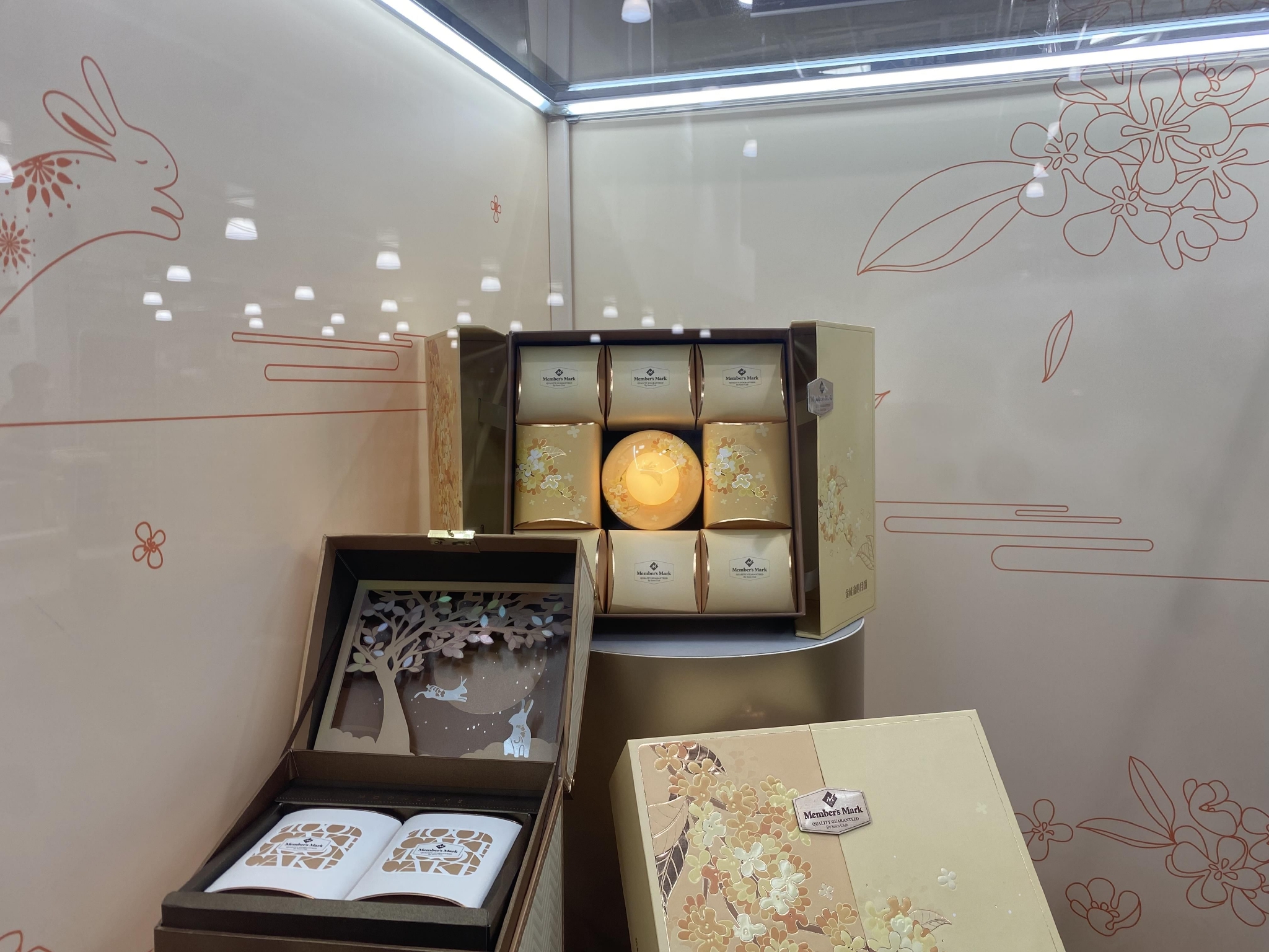 聚焦整治过度包装与天价月饼拉丝清晰可见山姆售卖幻彩燕窝冰皮月饼