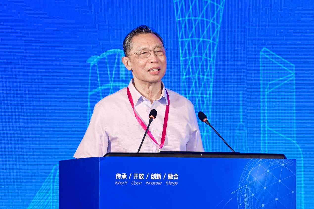 钟南山院士在呼吸疾病论坛上也表达了对中医药抗疫成果的肯定.