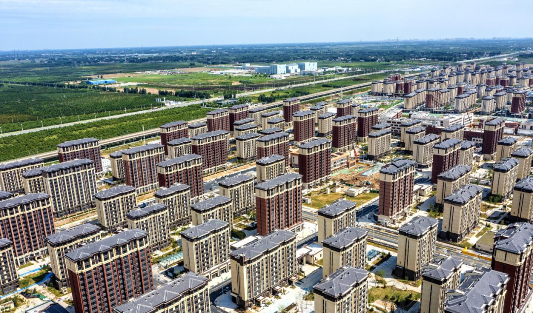 8月24日,航拍的雄安新区容西片区.河北日报记者李东宇摄