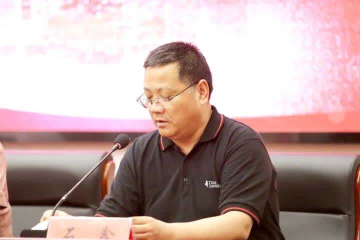 海门中学领导班子调整:高迎九同志任党委副书记,校长|海门市_新浪财经