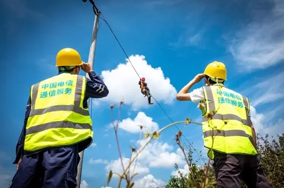 电信这家省公司部门负责人技术出身资历很深 曾做客某直播间为用户答疑解惑