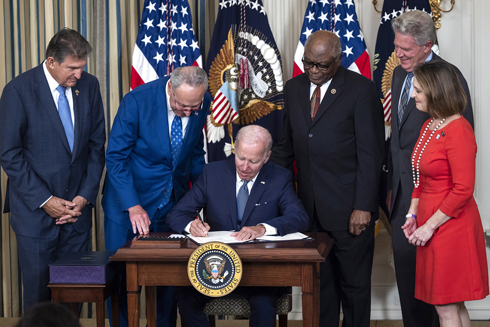 世贸组织专家组裁定美通胀削减法清洁能源补贴违规