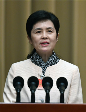 谢茹常委代表无党派人士界:让脱贫人口端稳就业"饭碗"|就业_新浪财经