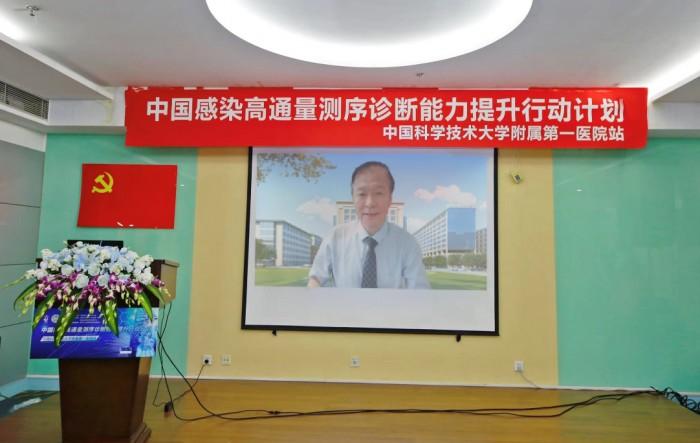 　　中国医学科学院北京协和医院徐英春教授