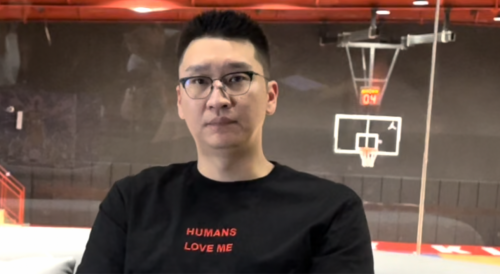 　　孙悦采访谈曼巴精神