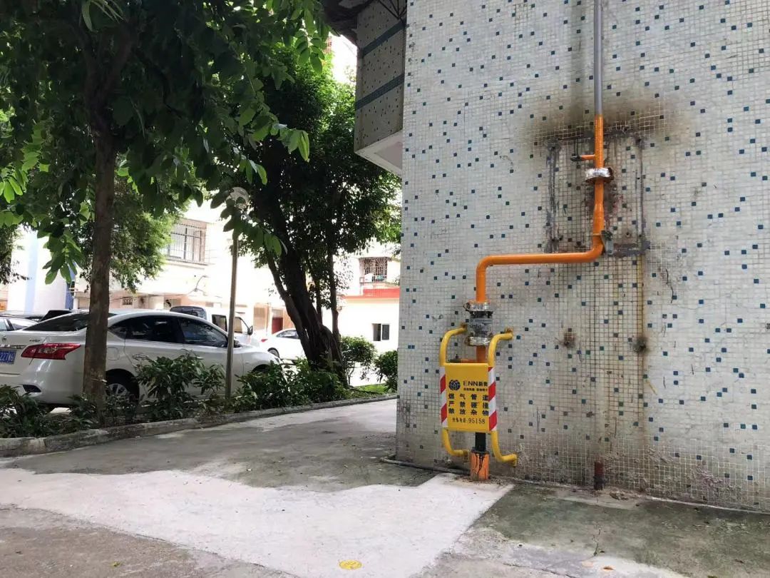 图 |&nbsp;改造完成的老旧燃气管道.杨乐祺 摄