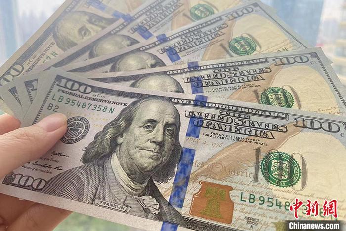 美国留学秋季学费"涨"数千元,发生了啥?