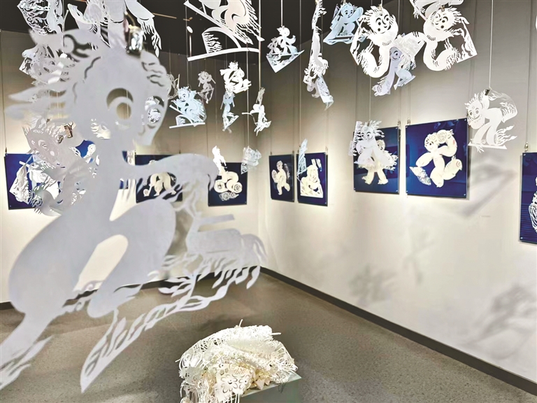 "自然·端倪" 这个剪纸展有创意!|黑龙江省_新浪财经_新浪网