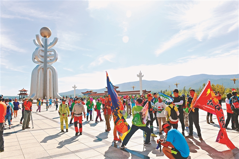 清凉抚远引客来_新浪财经_新浪网