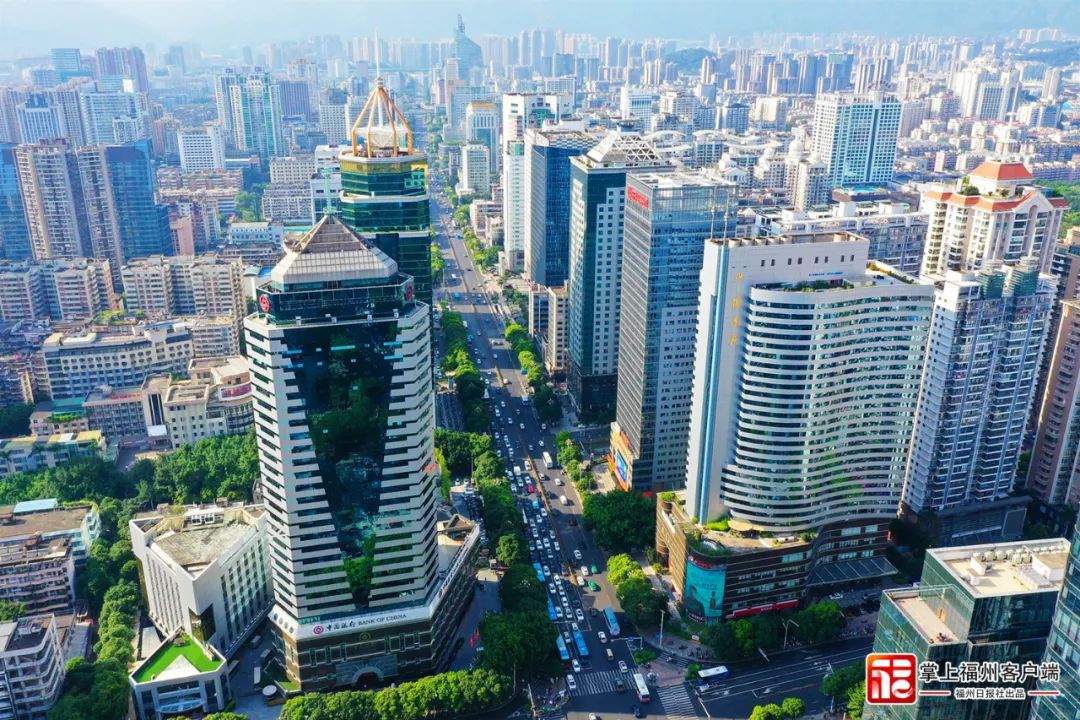 五四路cbd.池远 摄