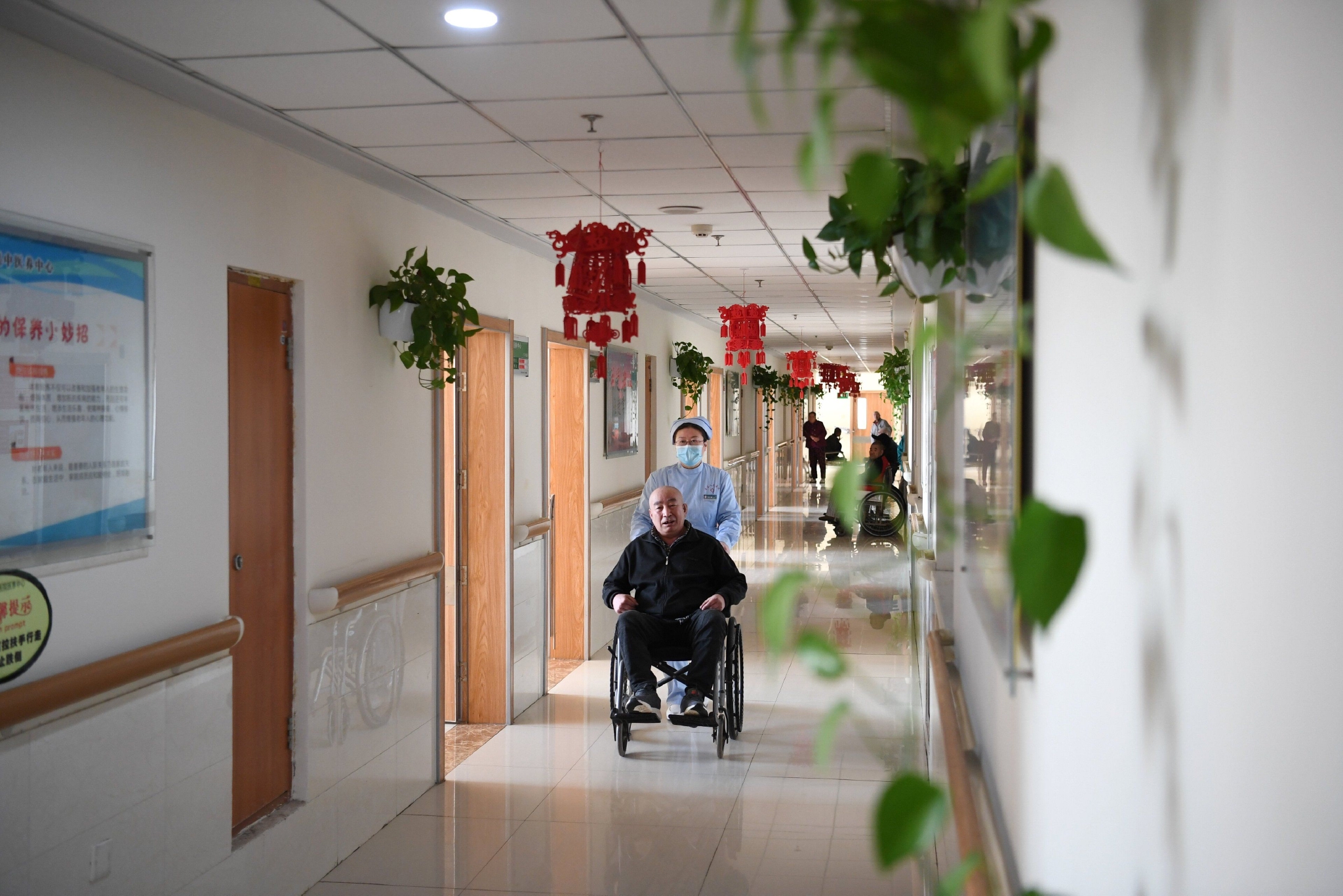 一家提供养老和医养结合服务的机构 图片来源:新华社